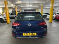 Used VW Golf VII SE 115 HP (84 kW) 2017 Blue Hatchback