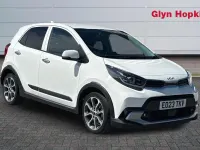 Used Kia Picanto X-Line 67 HP (49 kW) 2023 White Hatchback