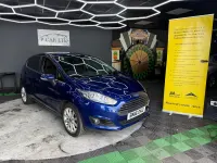 Used Ford Fiesta Titanium 95 HP (69 kW) 2016 Blue Hatchback