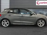 Begagnad Audi A1 S-Line 2019 Grå SUV
