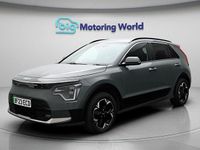 Usado Kia e-Niro 147 kW (201 HP) 2023 Verde SUV