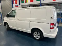 Begagnad VW Transporter Highline 140 HK (102 kW) 2014 Vit Van