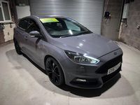 Used Ford Focus ST 250 HP (183 kW) 2017 Grey Hatchback