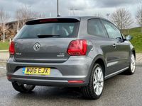 Used VW Polo SEL 2015 Grey Hatchback
