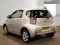 Used Toyota iQ 68 HP (50 kW) 2010 Silver Hatchback