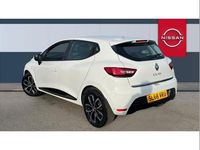 Used Renault Clio IV Play 75 HP (55 kW) 2018 White Hatchback