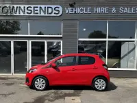 Used Peugeot 108 Active 72 HP (52 kW) 2021 Red Hatchback