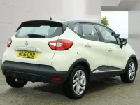Used Renault Captur Dynamique 90 HP (66 kW) 2015 Cream/black SUV