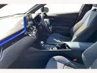Used Toyota C-HR 122 HP (89 kW) 2017 White SUV