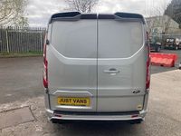 Used Ford Transit Custom Limited 130 HP (95 kW) 2021 Silver Van
