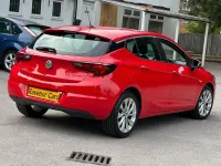 Used Vauxhall Astra Design Edition 100 HP (73 kW) 2016 Red Hatchback