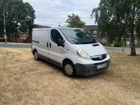 Used Vauxhall Vivaro 90 HP (66 kW) 2009 White MPV