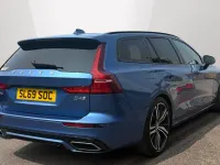 Used Volvo V60 R-Design Pro 190 HP (139 kW) 2019 Blue Estate
