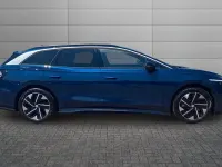 New VW ID.7 Pro 210 kW (286 HP) 2026 Aquamarine blue Estate