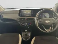 Begagnad Hyundai i10 Advanced 67 HK (49 kW) 2025 Halvkombi