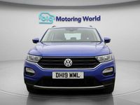 Used VW T-Roc SE 150 HP (110 kW) 2019 Blue SUV
