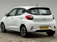 Used Hyundai i10 Advanced 63 HP (46 kW) 2025 White Hatchback