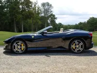 Begagnad Ferrari Portofino 600 HK (441 kW) 2018 Svart Cab