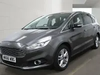 Używany Ford S-MAX Titanium 180 KM (132 kW) 2016 Szary Minivan