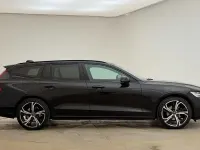 Begagnad Volvo V60 Plus 2025 Svart Kombi