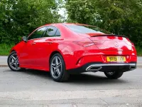Begagnad Mercedes CLA200 AMG Line Premium 163 HK (119 kW) 2019 Röd Sportkupé