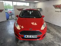 Used Ford Fiesta Zetec 82 HP (60 kW) 2014 Red Hatchback