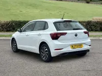 Used VW Polo Life 95 HP (69 kW) 2023 White Hatchback