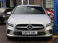 Używany Mercedes A180 116 KM (85 kW) 2022 Srebrny Hatchback