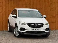 Used Vauxhall Grandland X Business Edition 130 HP (95 kW) 2020 White SUV