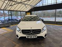 Used Mercedes GLA180 Urban 122 HP (89 kW) 2018 White SUV