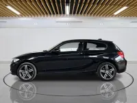 Usado BMW 120 Sport Line 190 CV (139 kW) 2018 Negro Utilitario