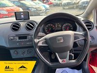 Begagnad Seat Ibiza FR 2014 Röd Halvkombi