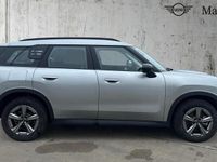 Używany Mini Countryman Classic 170 KM (125 kW) 2024 Srebrny SUV
