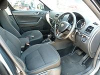 Used Skoda Yeti SE Drive 110 HP (80 kW) 2017 Grey SUV