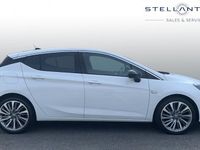 Second-hand Vauxhall Astra Edition 145 CP (106 kW) 2021 Alb Hatchback