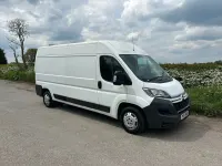 Usado Citroën Relay 130 HP (95 kW) 2016 Branco Van