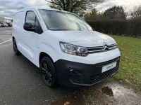 Used Citroën e-Berlingo 100 kW (136 HP) 2022 White MPV