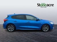 Gebraucht Ford Focus ST-Line 155 PS (114 kW) 2024 Blau Kleinwagen