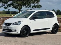 Used Seat Mii Design 2017 White Hatchback