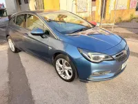 Used Vauxhall Astra SRi 150 HP (110 kW) 2016 Blue Hatchback