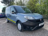 Usado Fiat Doblò 95 HP (69 kW) 2016 Azul Monovolume