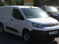 Used Citroën Berlingo 102 HP (75 kW) 2023 White MPV