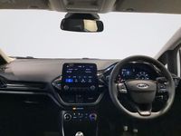 Używany Ford Fiesta Trend 100 KM (73 kW) 2022 Biały Hatchback