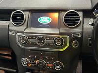 Used Land Rover Discovery 4 Graphite 2016 White SUV