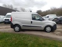 Used Vauxhall Combo 95 HP (69 kW) 2017 Silver MPV