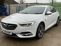 Used Vauxhall Insignia Elite 2018 White Hatchback
