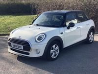 Used Mini Cooper Hatch 136 HP (100 kW) 2018 White Hatchback