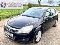 Used Vauxhall Astra Active 88 HP (64 kW) 2009 Black Hatchback