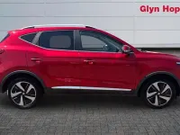 Used MG ZS Trophy 114 kW (156 HP) 2022 Red SUV