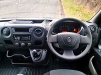 used Renault Master SL30dCi 100 Low Roof 6 Seater Combi